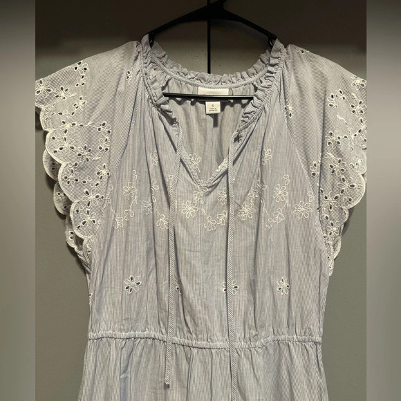 ❤️Liz Claiborne - Light Blue Striped Floral Embroidered Skirt (Size Medium) - Picture 2 of 11